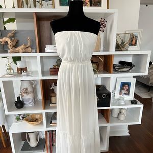 Club Monaco white silk strapless maxi dress in size 2